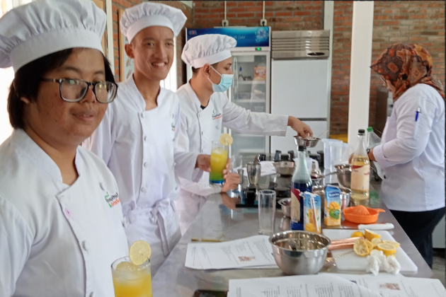 Lab. Kitchen